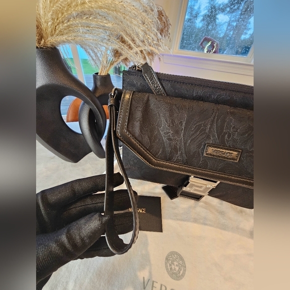 Versace barocco nylon zip pouch - Picture 10 of 10